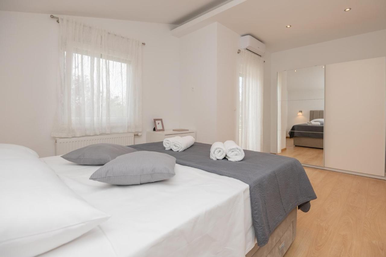Holiday Home Terra Roca - Imotski, Natural Environment With Complete Peace And Quiet. Exterior photo