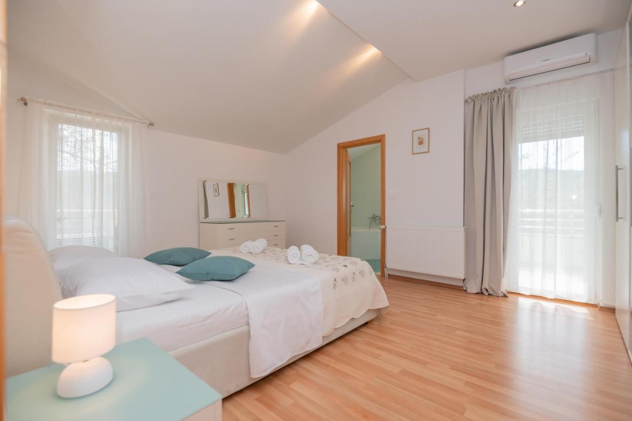 Holiday Home Terra Roca - Imotski, Natural Environment With Complete Peace And Quiet. Exterior photo